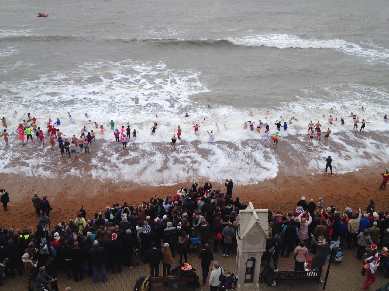 Ventnor Boxing Day Swim